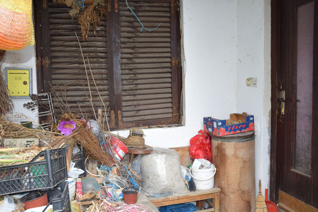 Подводио ћерку за пиво